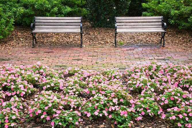 Behind the Plaques - 2 Hour Historical Walking Tour in Savannah - Savannah’s Squares in Two Hours: What You’re Really Buying