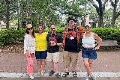 Behind the Plaques - 2 Hour Historical Walking Tour in Savannah - Wright Square: Tomo-Chi-Chi, the Boulder Monument, and Town Hall Clues