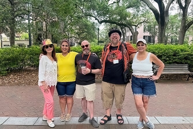 Behind the Plaques - 2 Hour Historical Walking Tour in Savannah - Wright Square: Tomo-Chi-Chi, the Boulder Monument, and Town Hall Clues