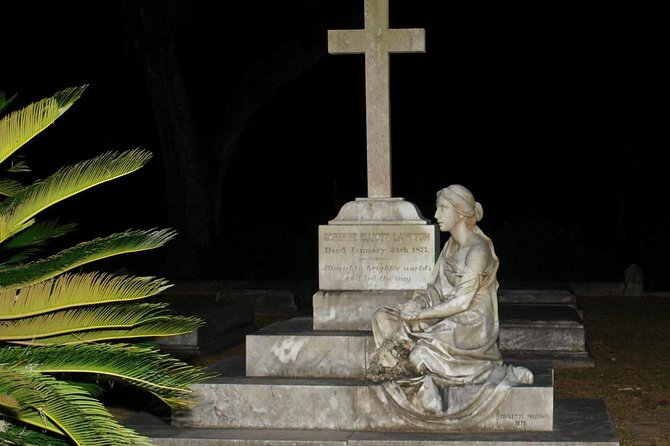 Bonaventure Cemetery's Secret Society Ghost Tour - Entering Bonaventure After the Public Leaves
