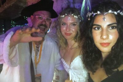 Captain Stoner's Haunted Dive Bar Crawl in Historic Savannah - Colonial Park Cemetery: Revolution ghosts and yellow-fever fears