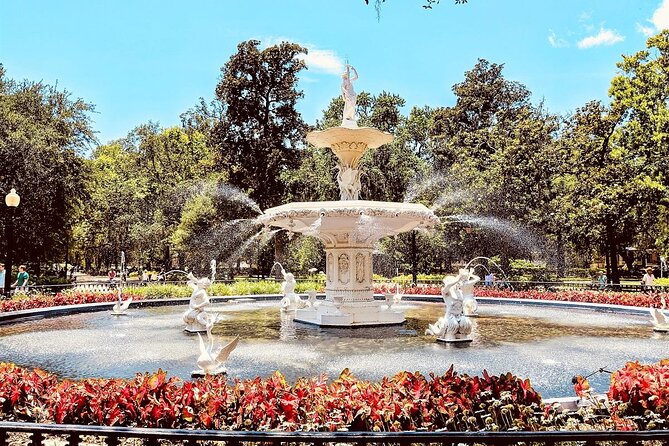 Chippewa Square to Forsyth Park: A Self-Guided Audio Tour of Savannah - Key highlights on this Chippewa Square to Forsyth Park walk