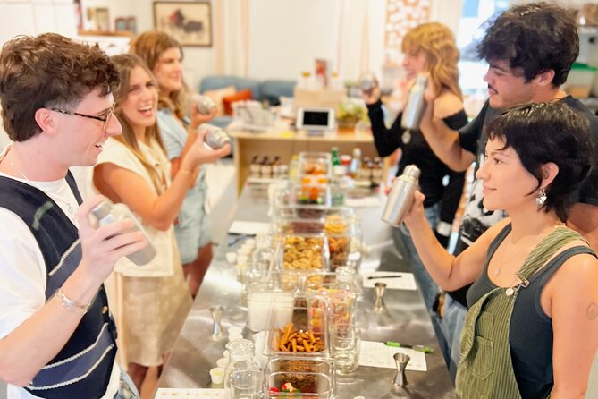 Cocktail Infusion Activity in Starland District - Who Should Book This Cocktail Infusion Session