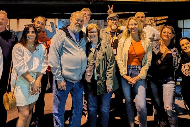 Conjuring Cocktails Pub Crawl - The Historic District walk: bars plus Savannah’s chilling past