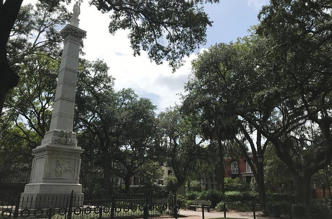 Historic Savannah Walking Tour - The Guide: Ranger-Style Clarity and Professor Energy