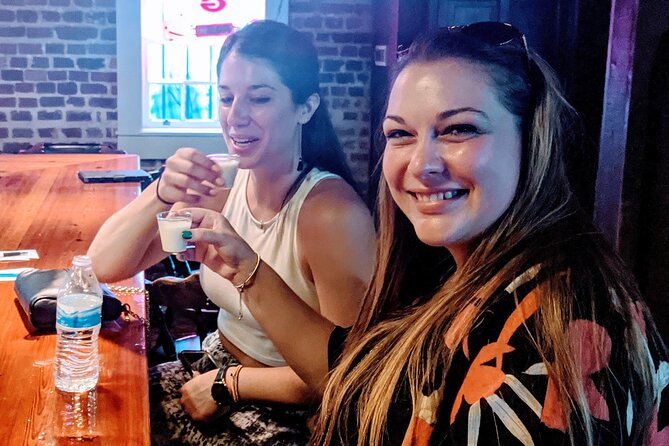 Late Night Savannah Haunted Pub Crawl - Guide Style: Raven, Spooky Steve, and Storytelling That Lands