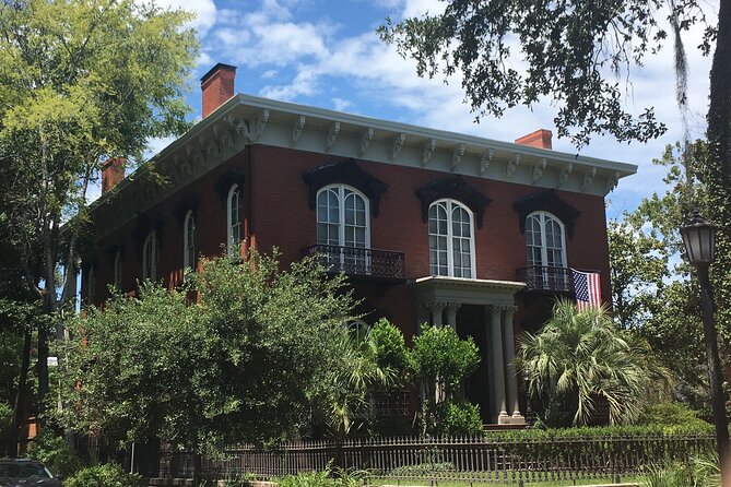 Midnight in the Garden of Good and Evil Walking Tour - Mercer Williams House Museum: Why You Don’t Enter (And What You Get Instead)