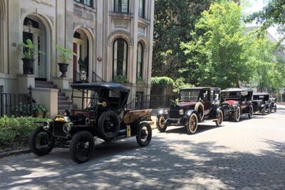 Movie Locations Segway Tour of Savannah - Mercer Williams House Museum: the film-square stop that frames the vibe