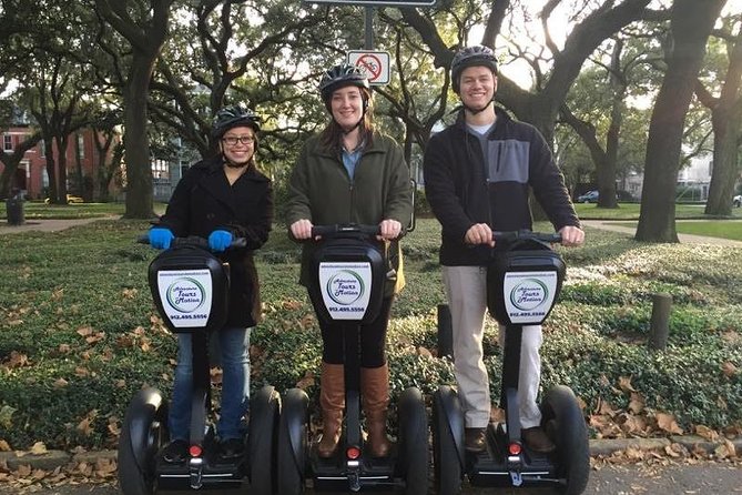 Movie Locations Segway Tour of Savannah - Forrest Gump and Something to Talk About: spotting the scenes as you roll