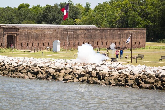 Narrated Harbor Luncheon Riverboat Cruise - On-Water Surprises: Cannon Moments and Possible Dolphin Sightings