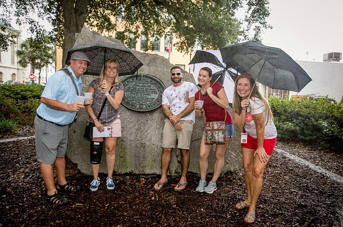 Private Walking Tour in Savannah - Sherman stayed here: a home stop with a “wait, what?” feeling