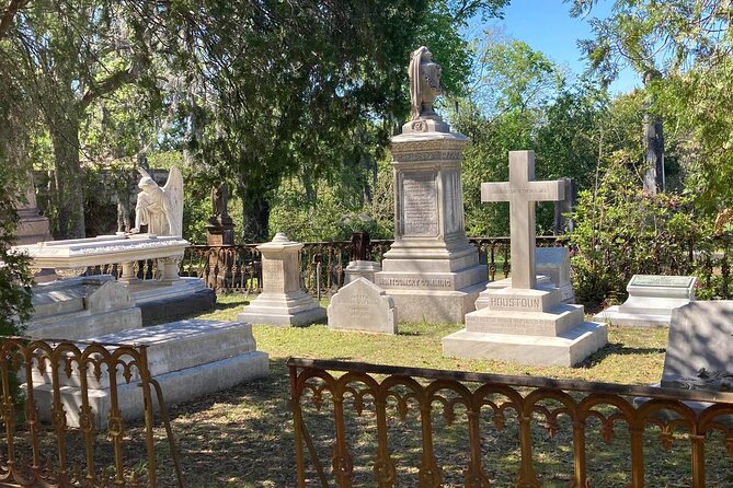 Real Savannah: History, Ghost, and True Crime Tour - True Crime Threads: How the Stories Tie Into Savannah’s People