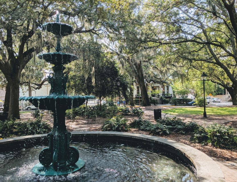 Savannah: Historic District and Islands Private Tour - Savannah Historic District: 22 Squares, Live Oak Shade, and the Real Layout