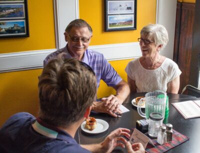 Savannah: Historic District Foodie Walking Tour - Six Tastings That Add Up to Lunch (and Often More Fun Than You Expect)