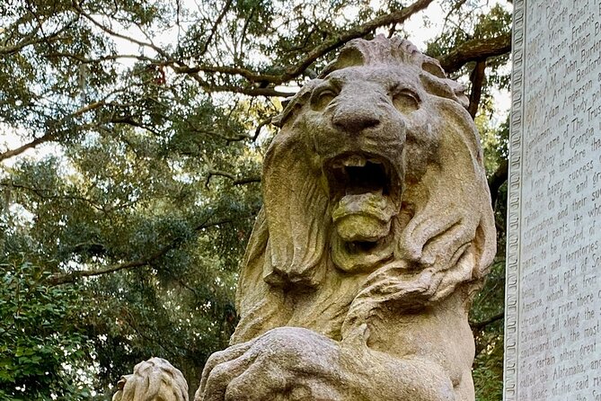 Savannah Historic District Tour by The Wandering Historians - Oglethorpe Monument to the Savannah Theater: public art as a guide