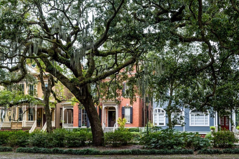 Savannah: Historical Panoramic City Tour - Riding a Mercedes Sprinter for 360-Degree Savannah Views