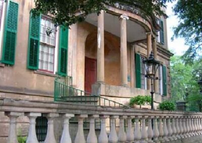 Savannah: History and Architecture Homes Walk - The Owens-Thomas House stop: regency details you can actually see