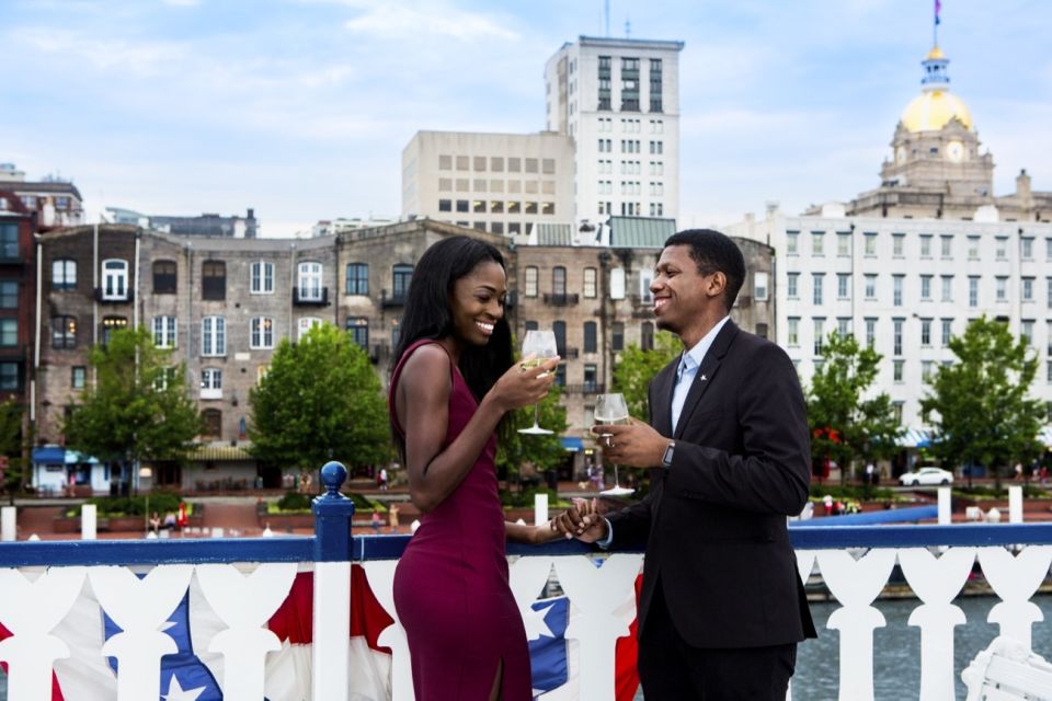 Savannah Riverboat: Sunday Brunch Sightseeing Cruise - Climate-Controlled Comfort: How to Enjoy Deck Time Without Freezing