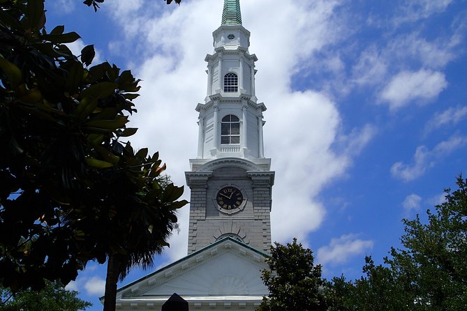 Savannah Scavenger Hunt Adventure - Where You Can Take a Real-Time Break