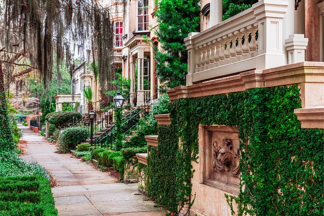 Savannah Scavenger Hunt and Highlights Self Guided Audio Tour - Key points before you go