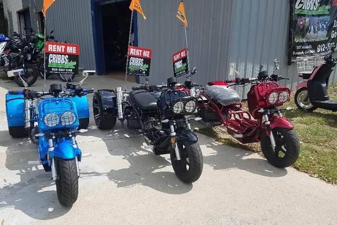 Savannah Scooter and Trike Rental with Helmet - Helmeted safety and choosing scooter vs trike