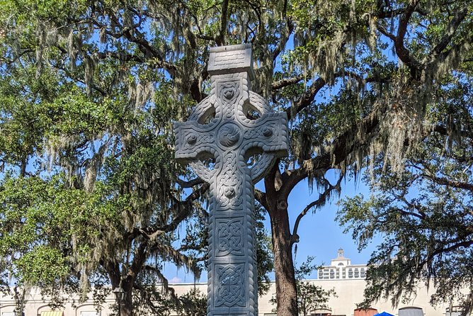 Savannah VIP Tour: Private Full-Day Tour - Savannah Historic District and the 22 squares: getting your bearings fast
