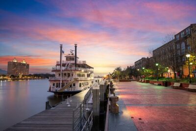 Savannah Waterfront: Pirate Adventure Walking Game - Where it starts: The Pirates’ House and the first clue