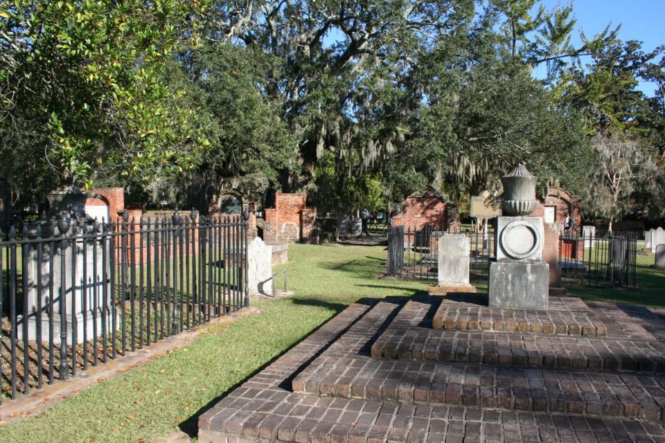 Savannah's Local Lore Ghost Tour - Smart Ways to Fit It Into Your Savannah Evening