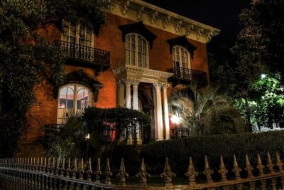 Spirits and Scoundrels Adults Only Savannah Ghost Tour | 10pm - Price and value: what $34.99 buys you