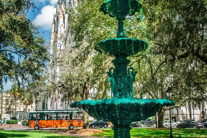 Trivia Tour - How the trivia format keeps Savannah history fun (and competitive)