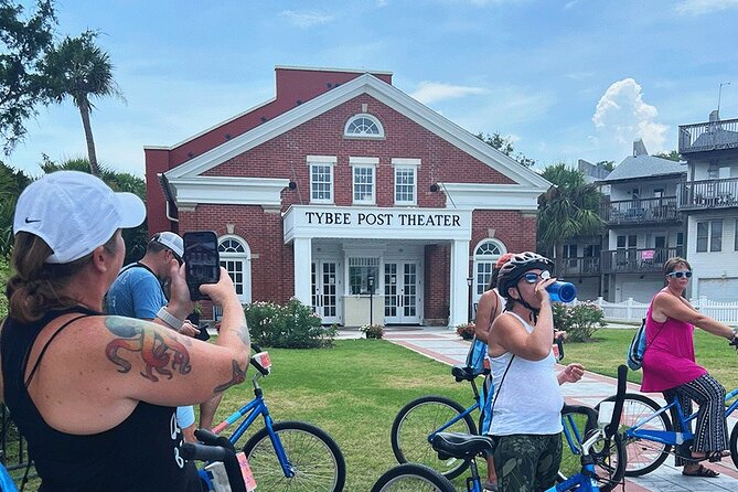 Tybee Island Bicycle, Bites, and Brews Guided Tour - Stop 1: Tybee Island Marine Science Center in a tight 10 minutes
